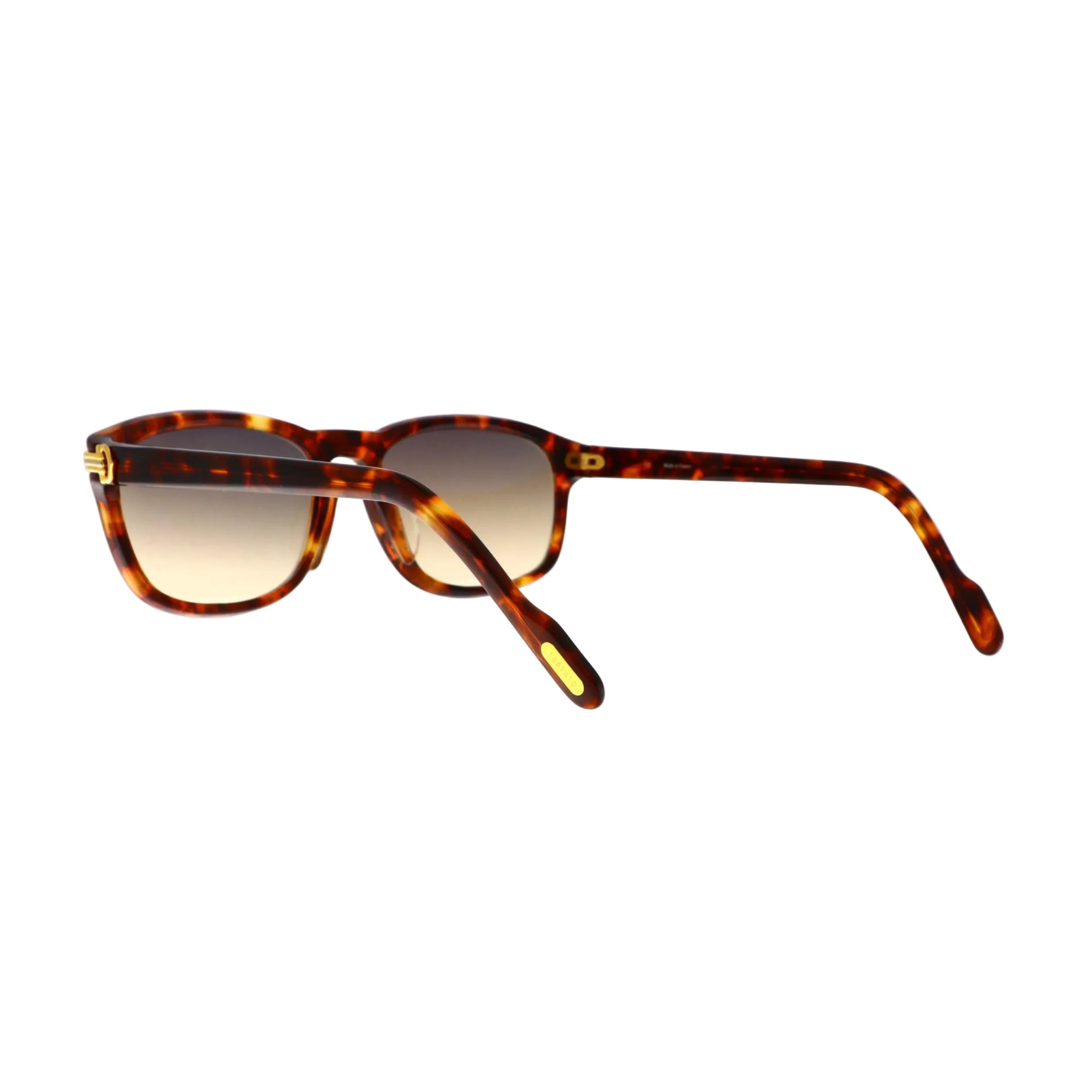 Cartier Must de Sunset sunglasses with brown tinted lenses and sleek frame, stylish and protective eyewear for sunny days.