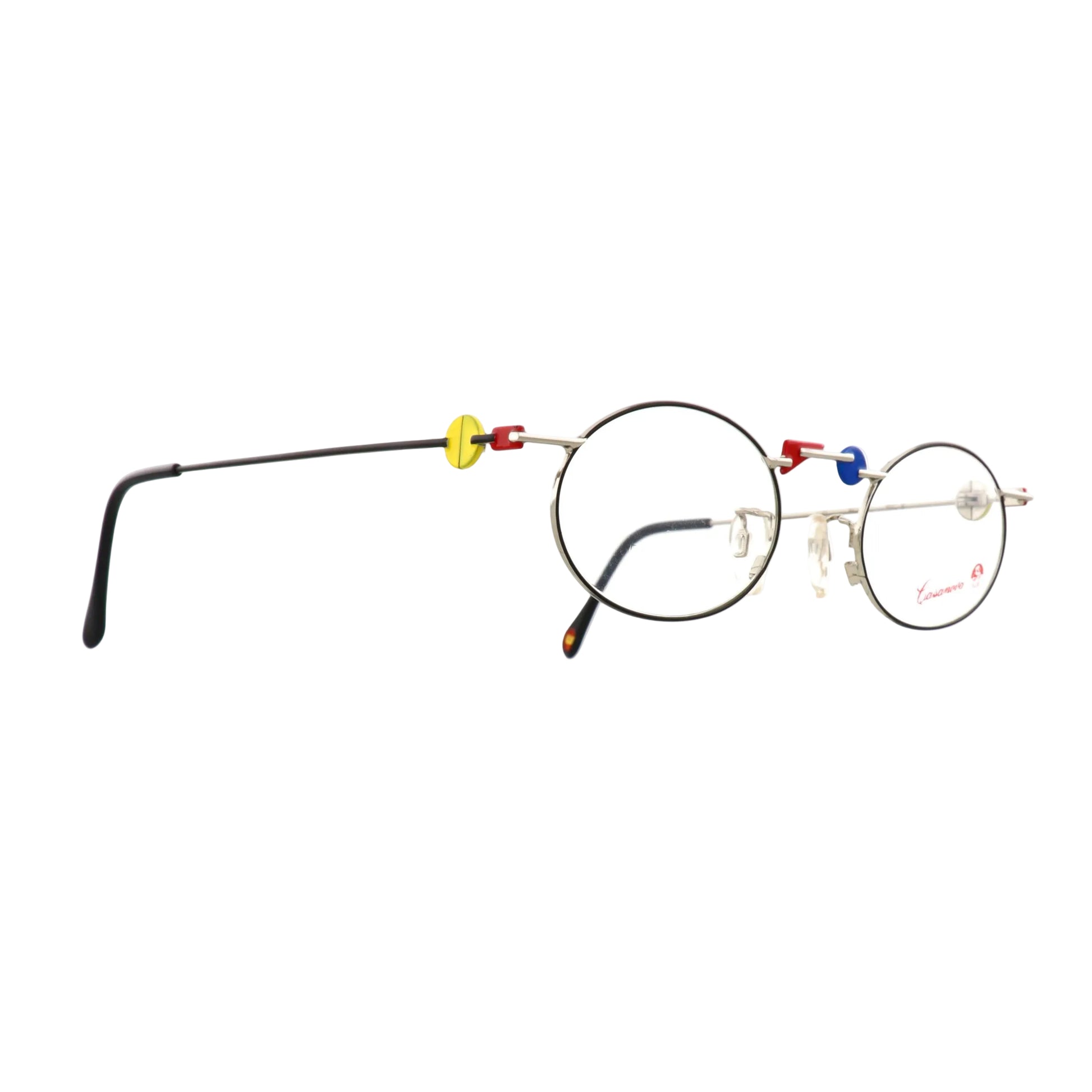 Casanova RVC 8 sunglasses in silver with sleek frame and tinted lenses, stylish eyewear for sun protection and fashion.